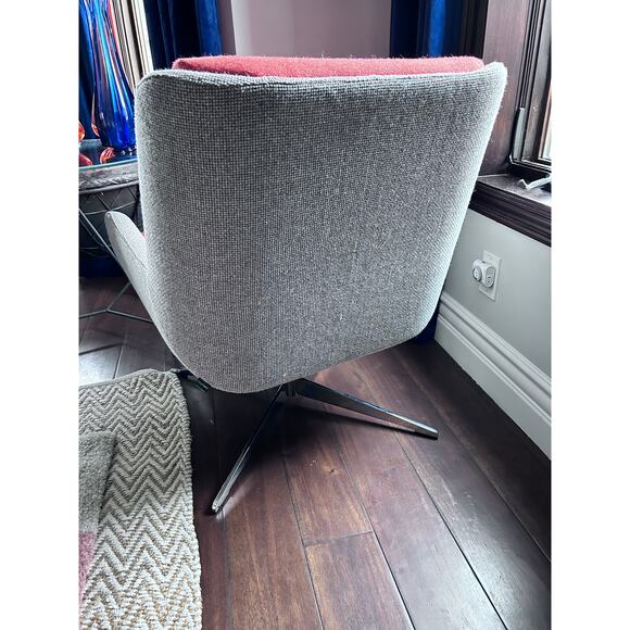 $3769 MCM Herman Miller + NaughtOne Hush Chair Orange Gray Chrome Swivel Chair - Picture 11 of 12